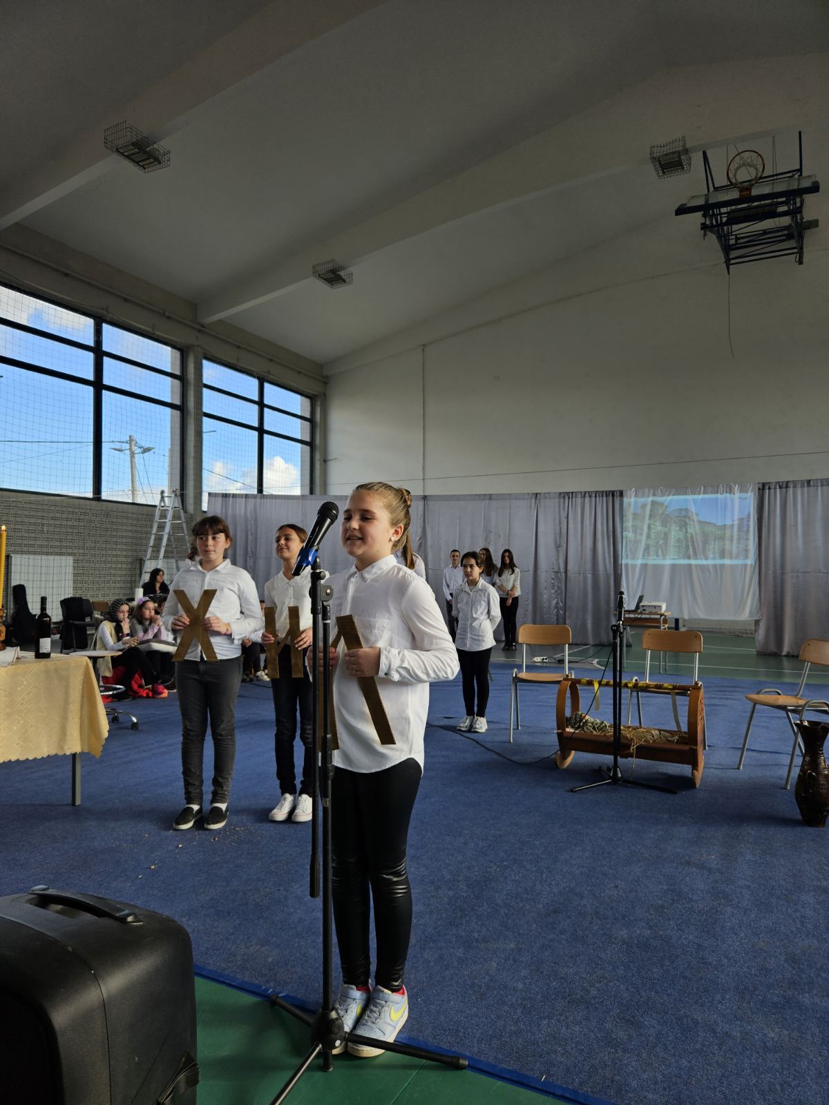 IMG-fcd924ddf0a7853f09380559b9c9e220-V