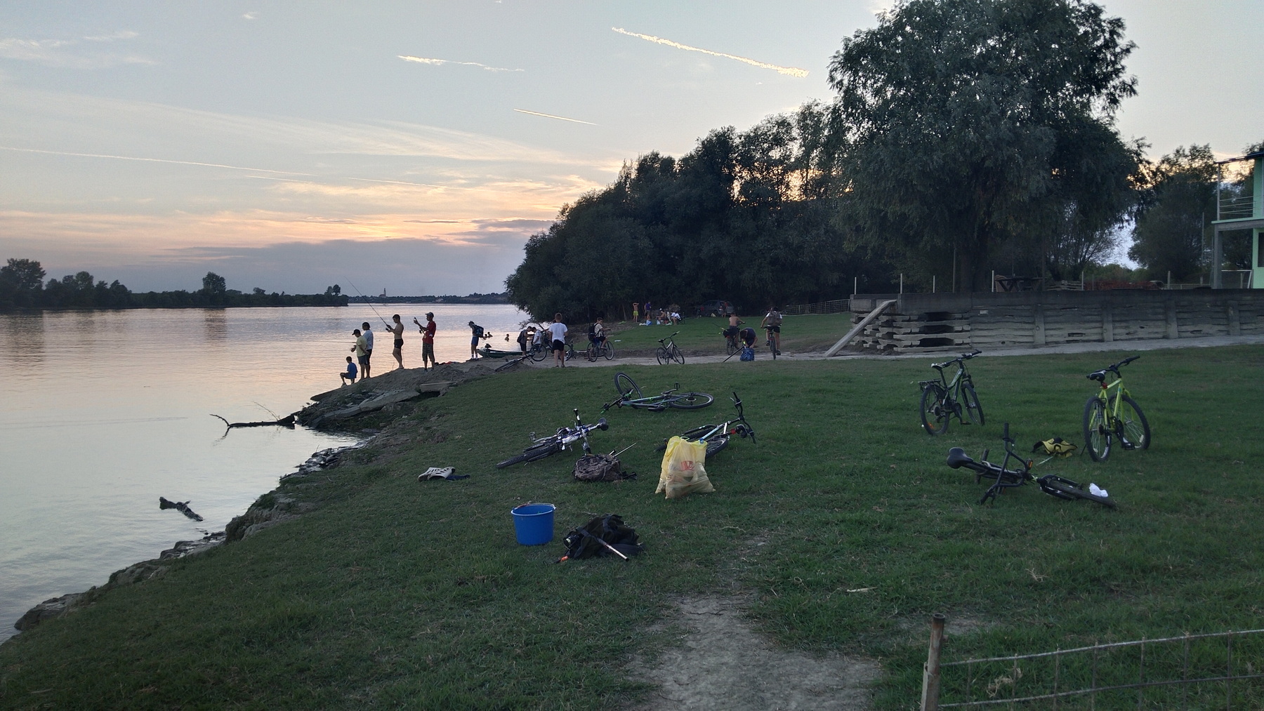 1000024046_resize